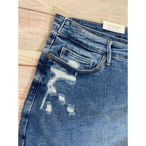 NWT Judy Blue Women's Darling Mid Rise Plus Size Skort - 3XL - Picture 2 of 15